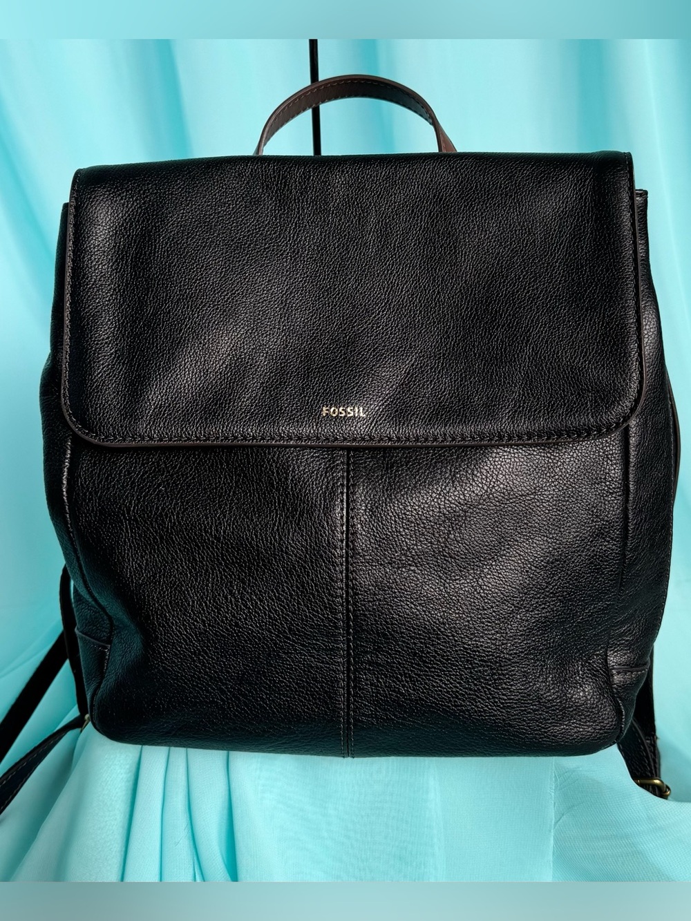 Fossil Claire $195 Black Pebble Backpack Purse Flap Snap Closure 1932001